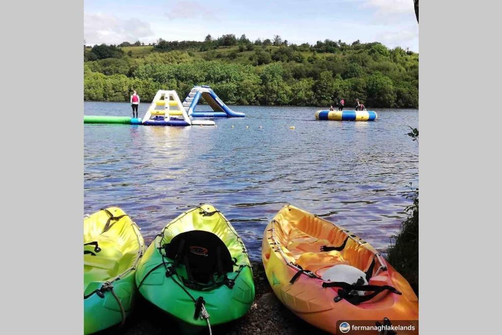 Swallow Lane, Enniskillen, Co Fermanagh, 5* Chicヴィラ エクステリア 写真