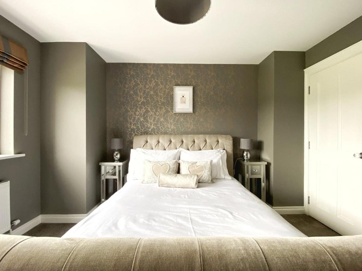 Swallow Lane, Enniskillen, Co Fermanagh, 5* Chicヴィラ エクステリア 写真