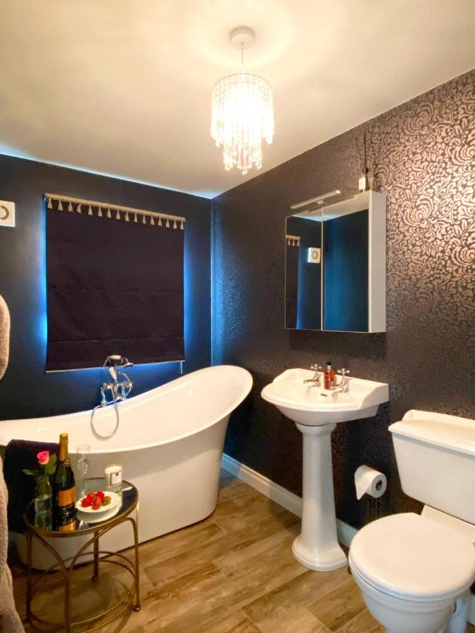Swallow Lane, Enniskillen, Co Fermanagh, 5* Chicヴィラ エクステリア 写真